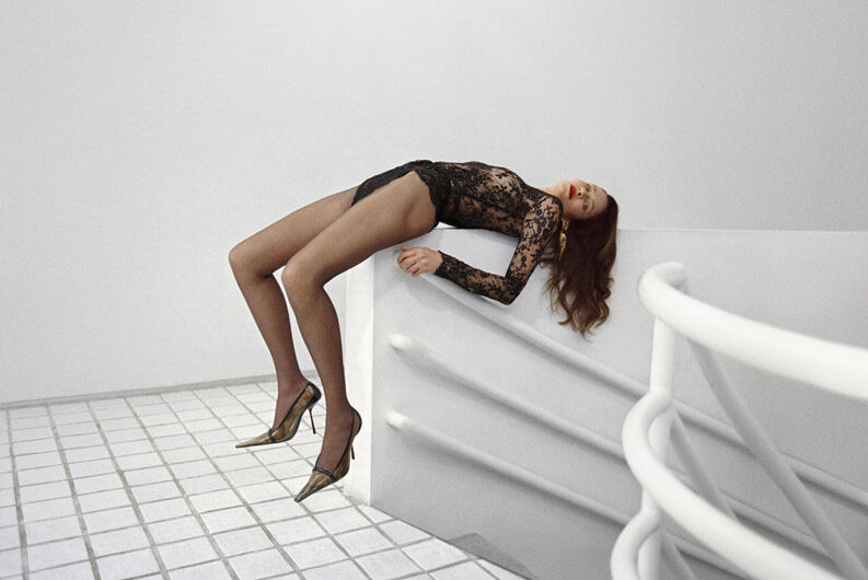 Frankie Rayder encarna la sensualidad presente de Saint Laurent