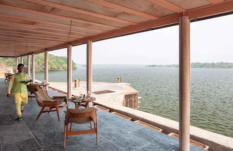 Hotel RAAS Chhatrasagar
