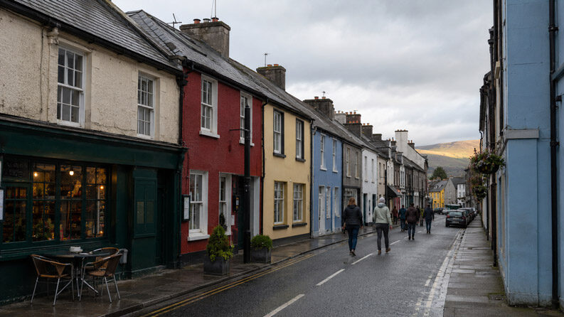 El pueblo más encantador de Irlanda. Descubrí Kenmare, donde montañas y gastronomía se encuentran