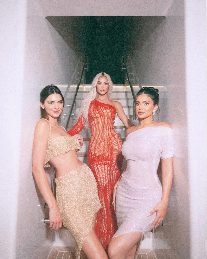Kim Kardashian. De figura polémica a empresaria influyente y activista comprometida