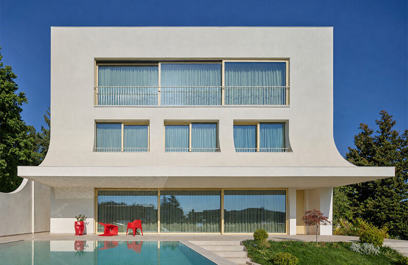 La Casa Galería by Maden Architects