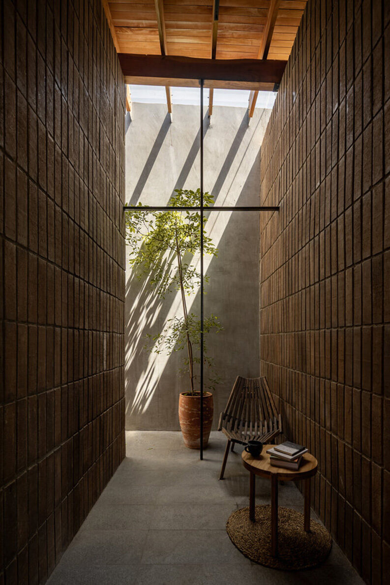 La Casa del Tiempo by Natura Futura