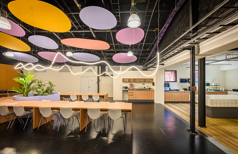 La Maquinita Coworking by ESTUDIO MONTEVIDEO