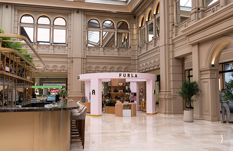 La Place. Historia y diseño europeo renacen en el nuevo espacio de Galerías Pacífico