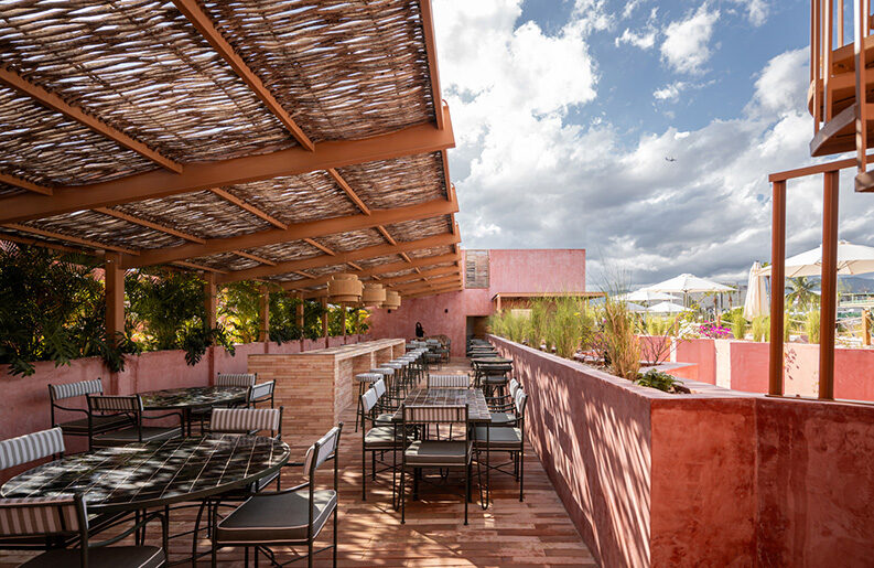 Laiva Plaza Hotel by RA!