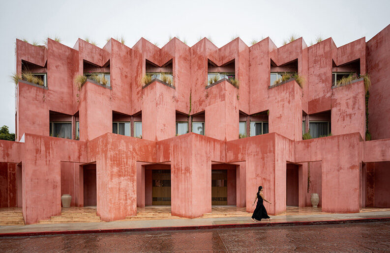 Laiva Plaza Hotel by RA!
