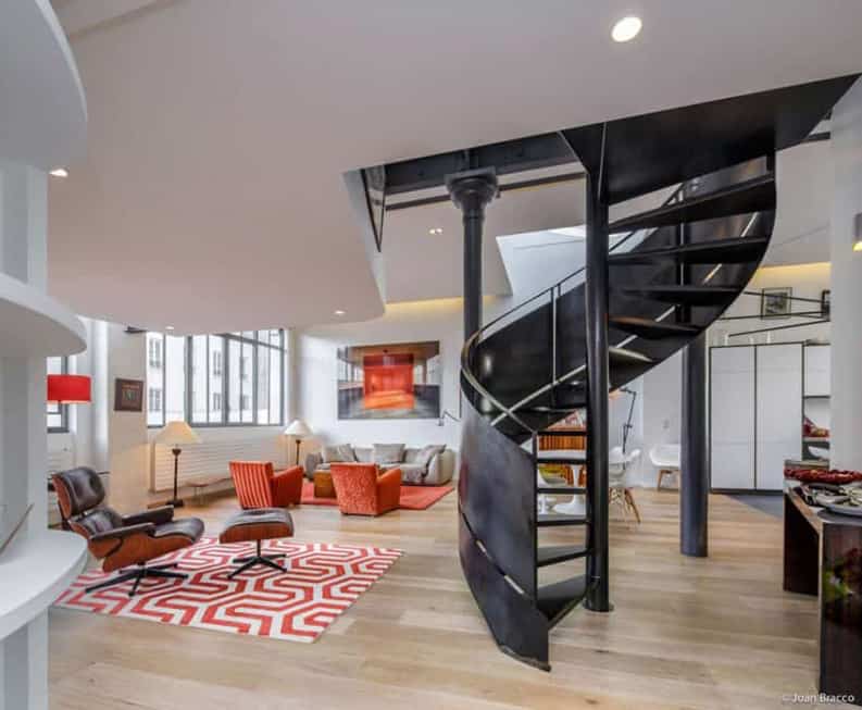 Loft Parisino, Joan Bracco