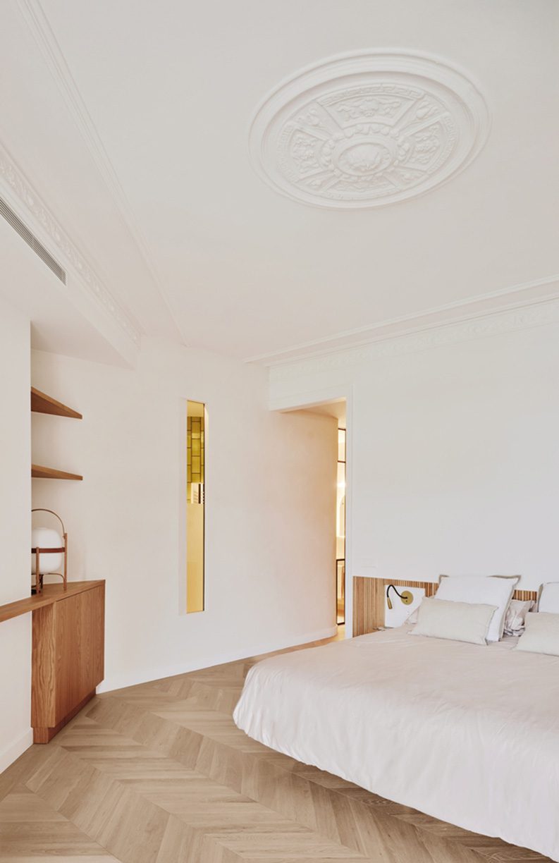 Long Flat by MIEL Arquitectos