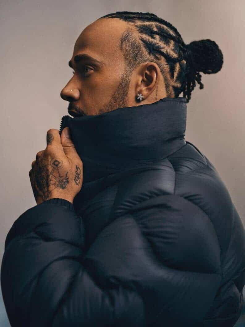 Diseño y tecnología. Lewis Hamilton presenta los nuevos abrigos de Lululemon