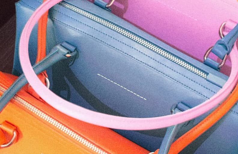 MM6 lanza la Bauletto en cuero
