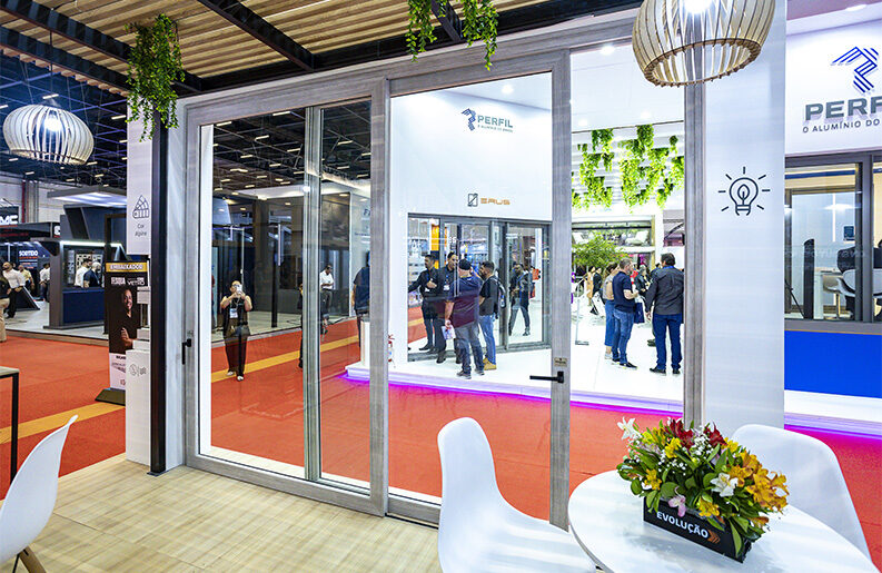 MUCHTEK refuerza su presencia regional con innovación, diseño y soluciones eficientes en PVC