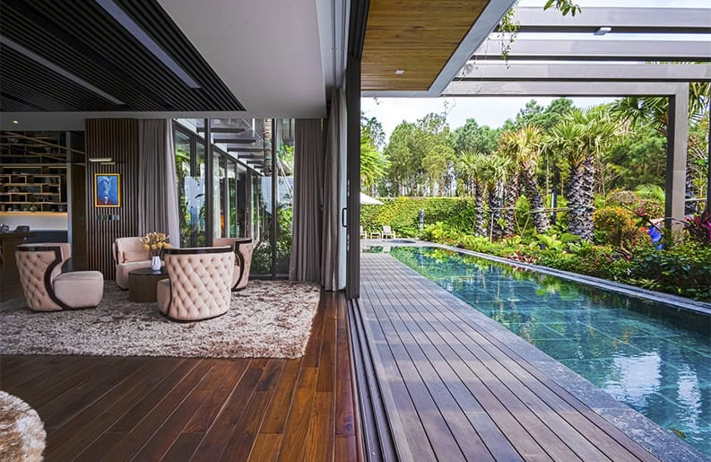 Mansión Legend Villa. Una vivienda modera con alma verde