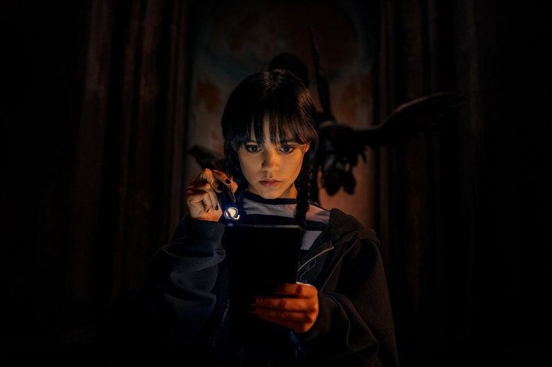 Merlina temporada 3: Lena Headey y el elenco de peso