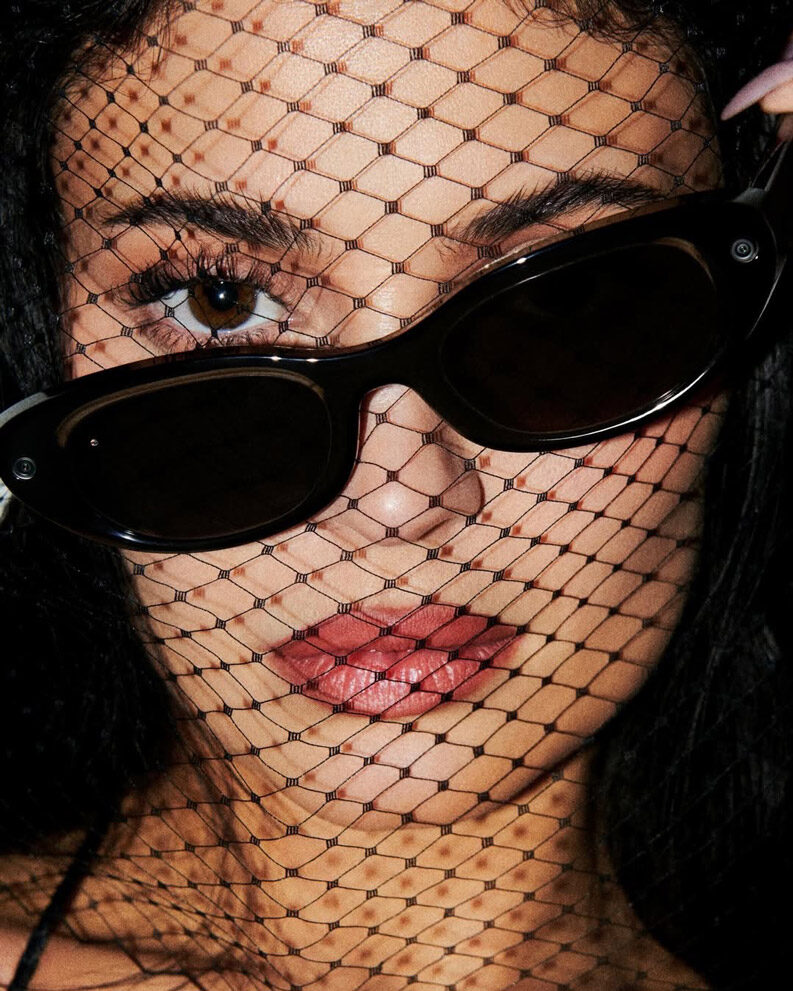 Meta Glasses by Kylie Jenner