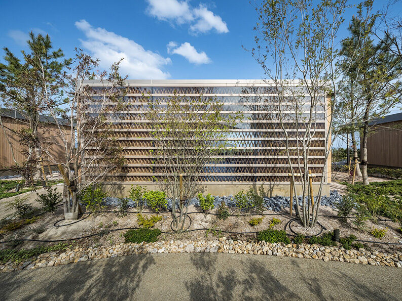 Museo SIMOSE by Shigeru Ban Architects