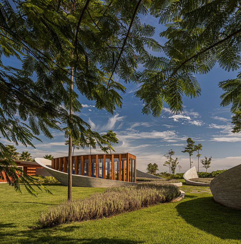 Nest Chapel by Felipe Caboclo Arquitetura