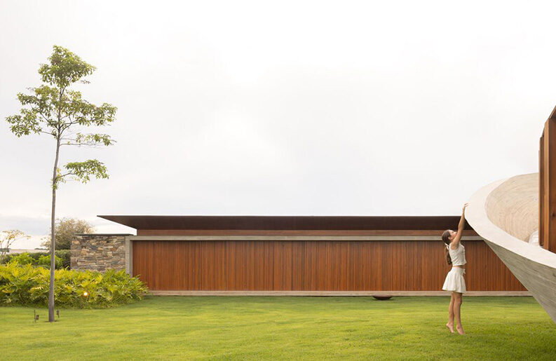 Nest Chapel by Felipe Caboclo Arquitetura