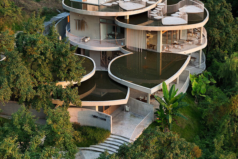 Pabellón Feixue: pétalos de agua en Luzhou, China
