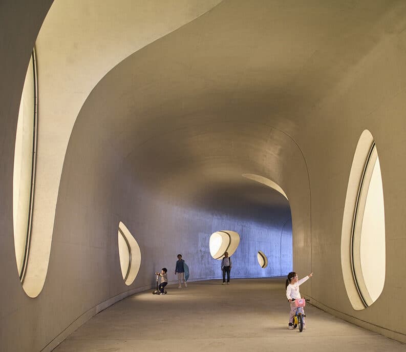 Plaza de la Cultura de la Bahía de Shenzhen by MAD Architects