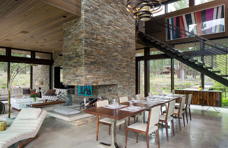 Casa Schroeder Court