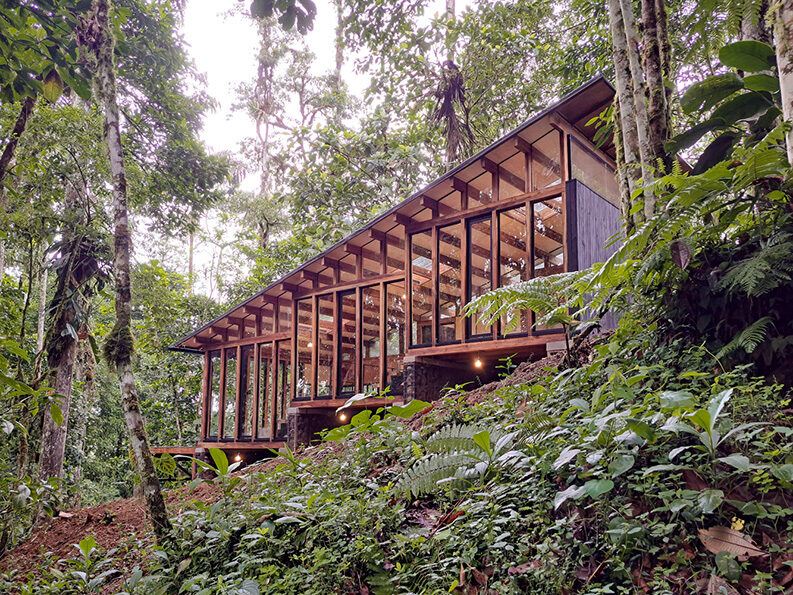 Refugio Chocó Pambil by Minqa Atelier