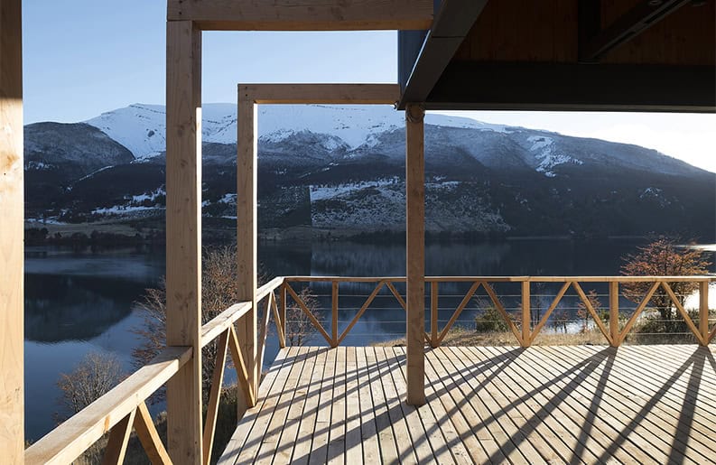Refugio Monreal by SAA Arquitectura + Territorio