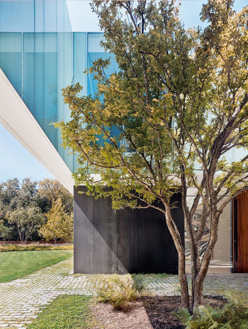 Residencia Highland Park by Alterstudio Architecture