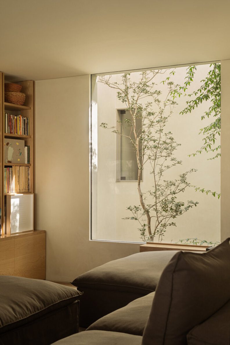 Residencia Juan Cano I by PPAA