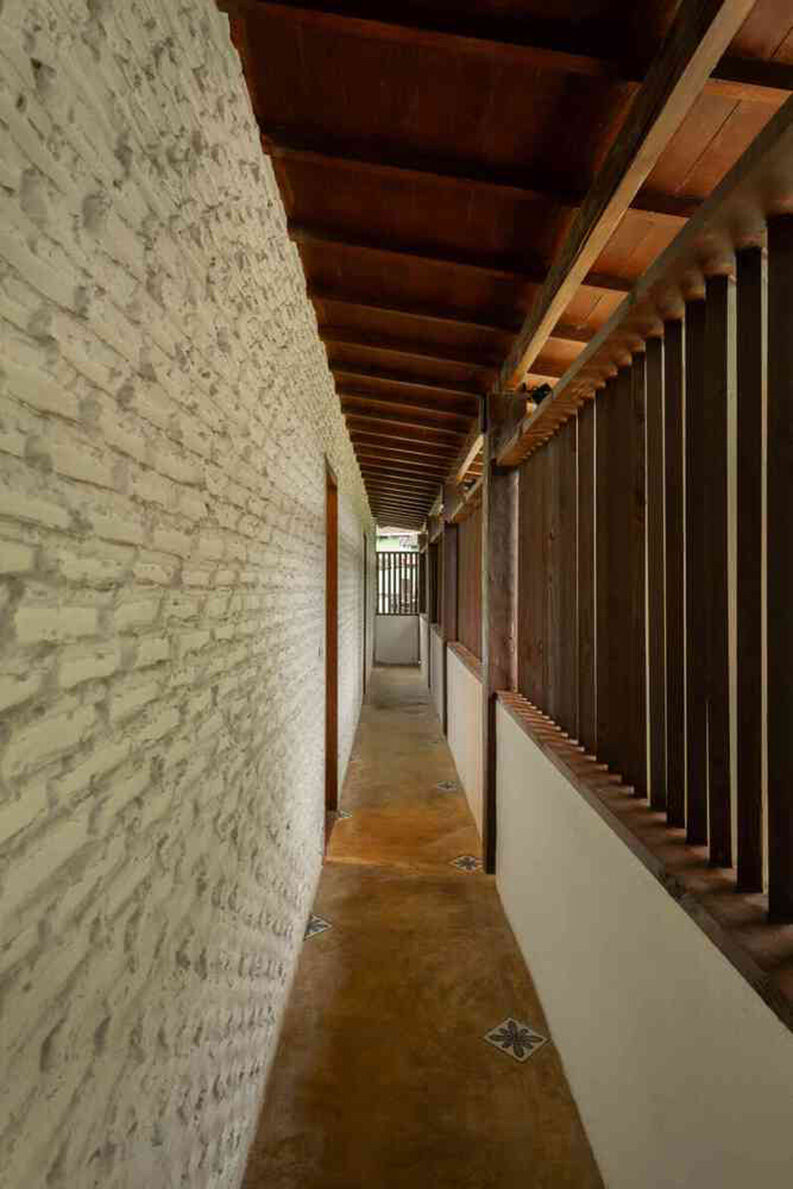 Residencia Praia Preta II by Luis Canepa Arquitetos