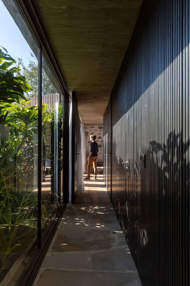 Residencia Serra by Marcelo Couto Arquitetura, Rodrigo Oliveira Paisagismo