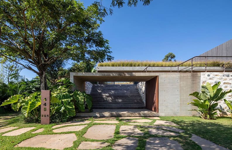 Residencia Serra by Marcelo Couto Arquitetura, Rodrigo Oliveira Paisagismo
