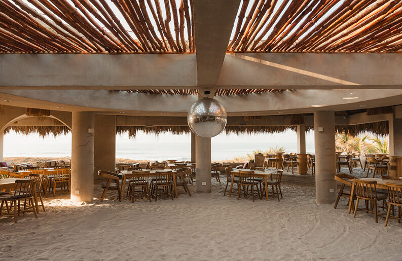 Rosa Jamaica Beach Club by Gris 