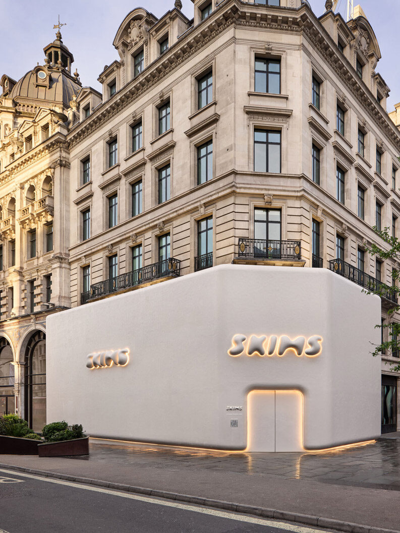 SKIMS Regent Street - desembarco en Londres