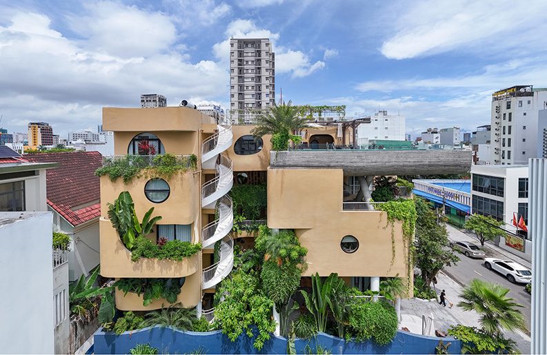Saha Casa Boutique by Ho Khue Architects