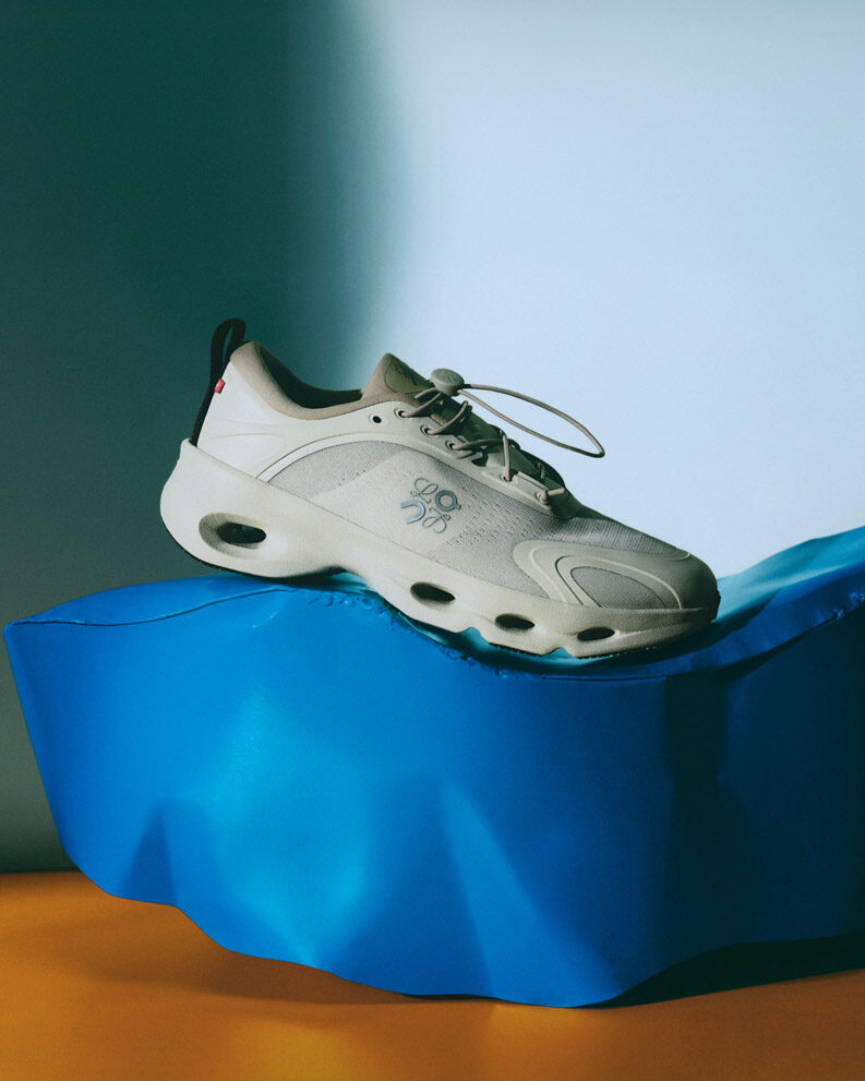 Sneaker experimental LOEWE x On