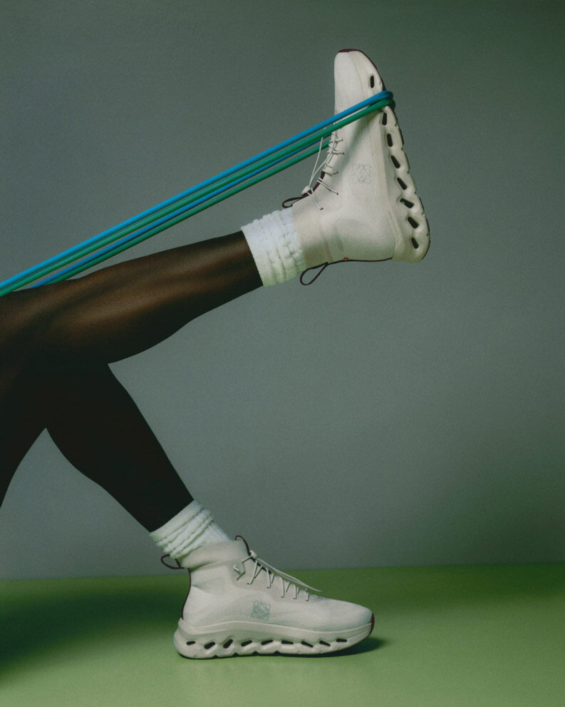 Sneaker experimental LOEWE x On