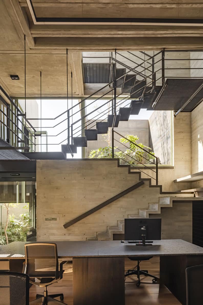 Taller Di Frenna by Di Frenna Arquitectos