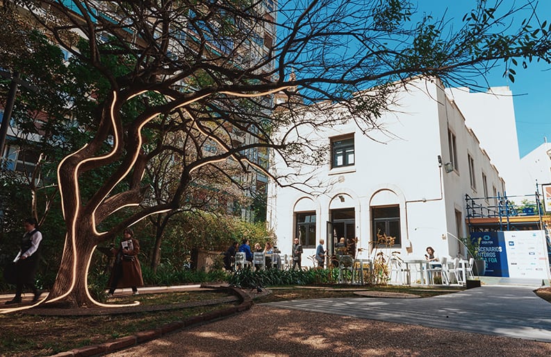 Tecnoperfiles, Casa FOA