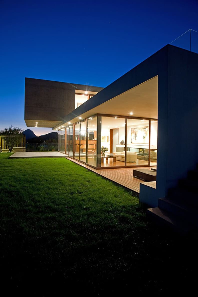 Urzua Cofre House