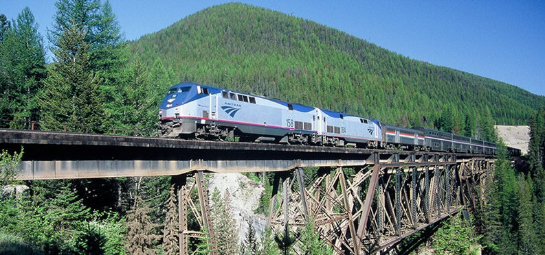 Viaje en tren legendario. 3.500 kilómetros de panoramas épicos entre Chicago y el Pacífico