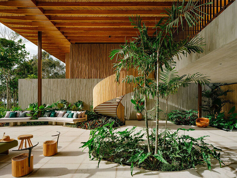 Villa Yandara by Padovani Arquitetos