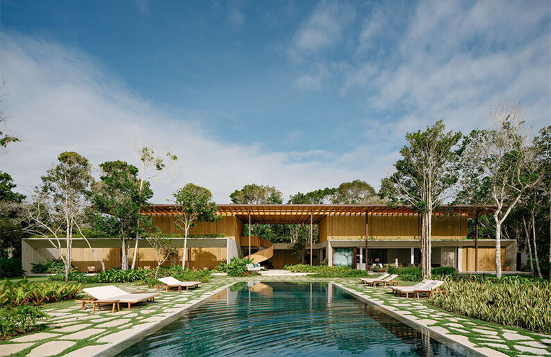Villa Yandara by Padovani Arquitetos