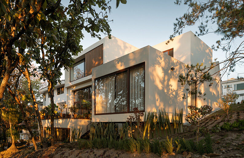 Vivienda Búfalo by Daniel Jacobo Arquitecto