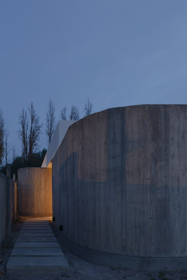 Vivienda CCE by ONA - Oficina Nómada de Arquitectura