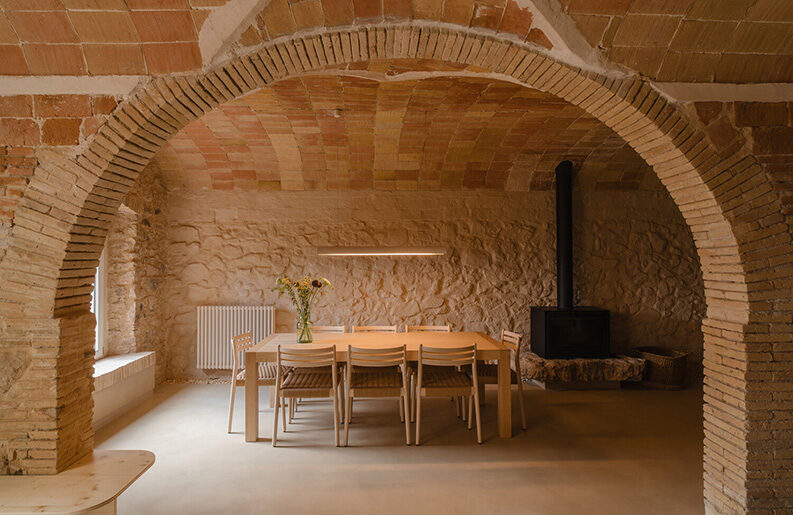 Vivienda La Fusteria by Clara Crous Arquitectura