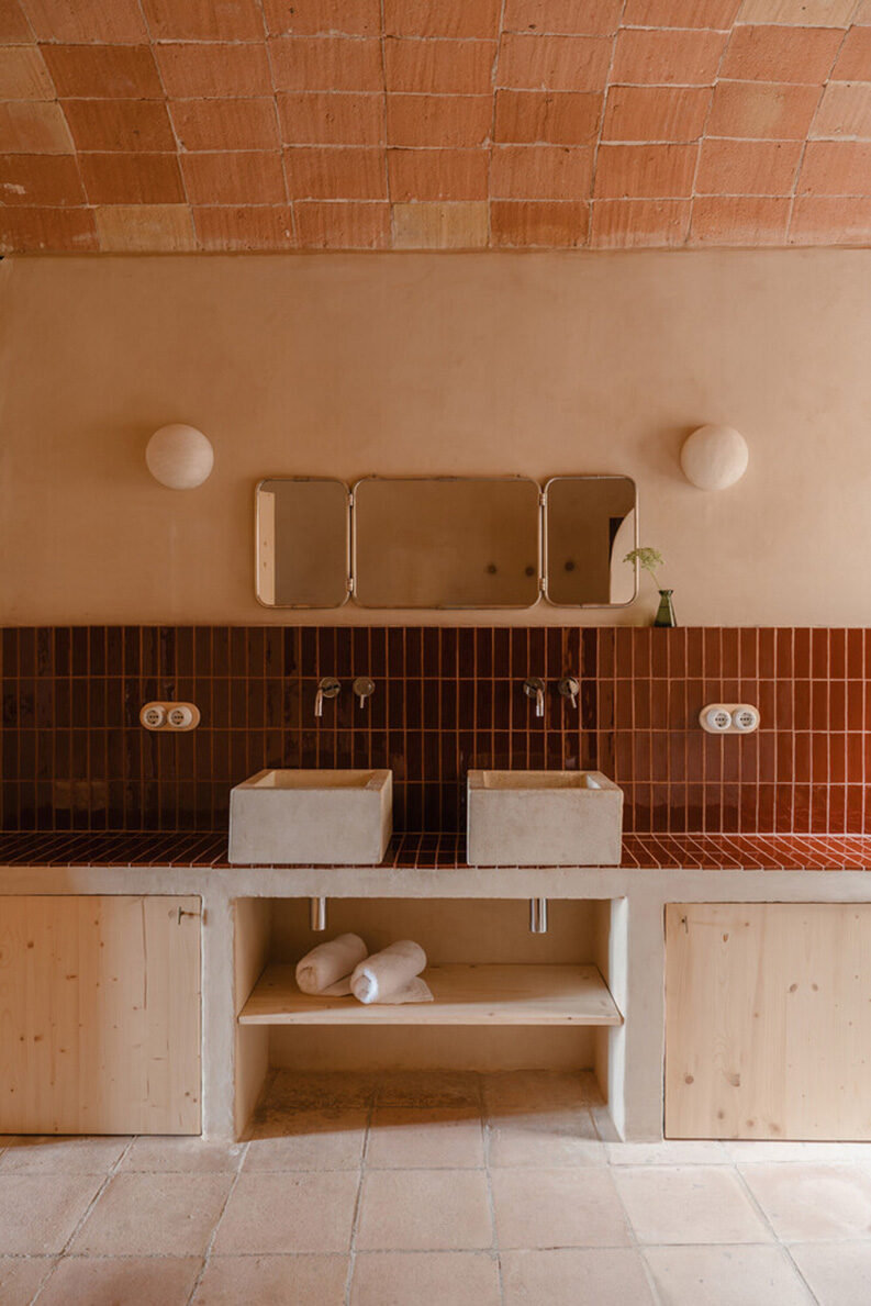 Vivienda La Fusteria by Clara Crous Arquitectura
