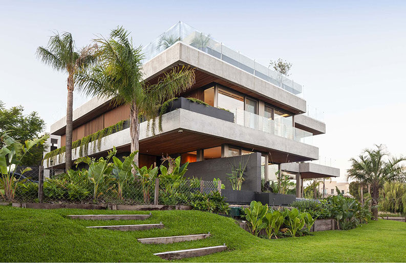 Water House by remyarchitects