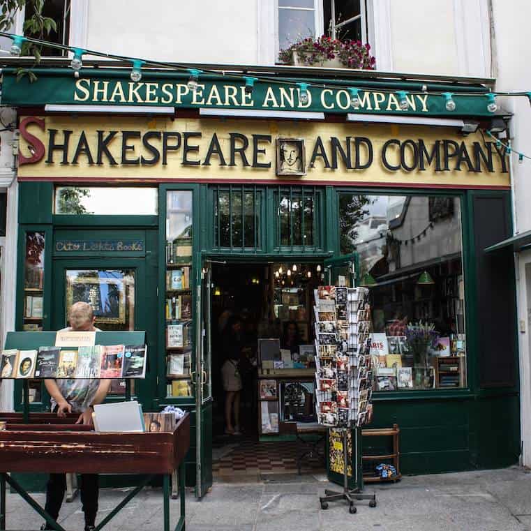 Shakespeare and Company. El corazón literario de París.