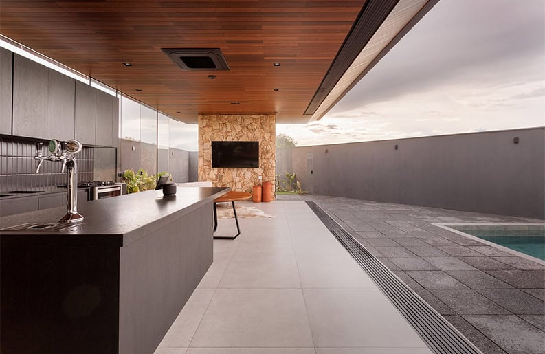 Caja de Vidrio. Una vivienda que se ubica en un nivel más bajo