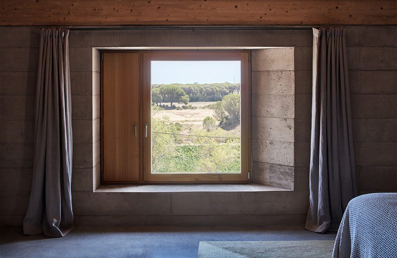 Casa 1627 by HARQUITECTES